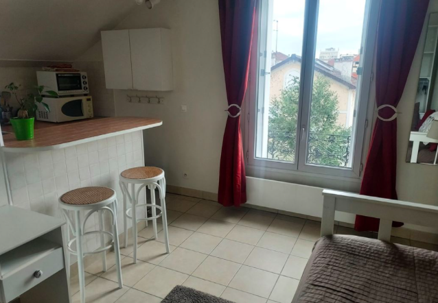 Cuisine Studio, 1 Pièce · 16 m², 680 € · Bois-Colombes 92270 · Quartier Jean Jaurès à Bois-Colombes