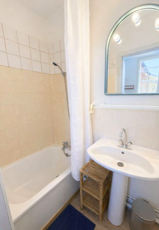 Cuisine Studio, 1 Pièce · 17 m²· Strasbourg 67000 · Quartier Centre à Strasbourg