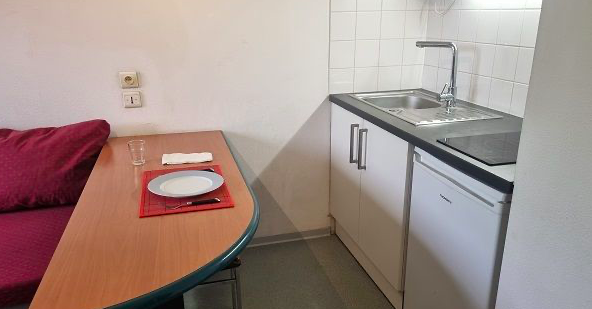 Chambre Studio, 1 Pièce · 20 m²· Strasbourg 67100 · Quartier Neudorf-Musau-Port du Rhin à Strasbourg