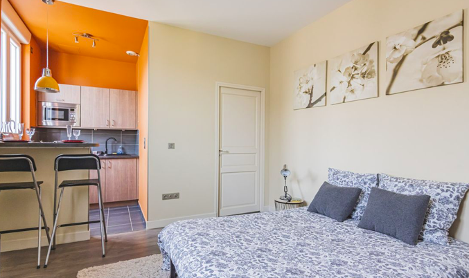 Salle de bain Studio, 565 € 1 Pièce · 25 m² · Reims 51100 · Quartier Centre-Ville à Reims