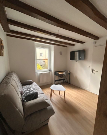 Salle de bain Studio, 407 €, 1 Pièce · 16 m² · Le Mans 72000 · Quartier Centre à Le Mans