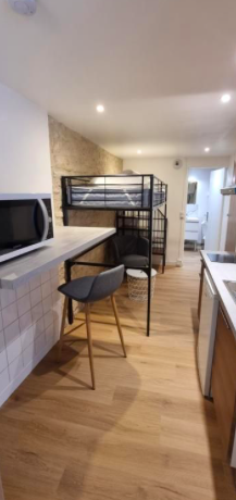 Chambre Appartement, 440 €, 1 Pièce · 14 m² · Niort 79000 · Quartier Saint-Florent à Niort