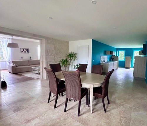 Salle de bain Appartement, 520 €, 1 Pièce · 25 m²· Niort 79000 · Quartier Souché à Niort