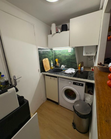 Chambre Studio, 550 €, 1 Pièce · 14 m² · Paris 75009 · Quartier Grands Boulevards à Paris