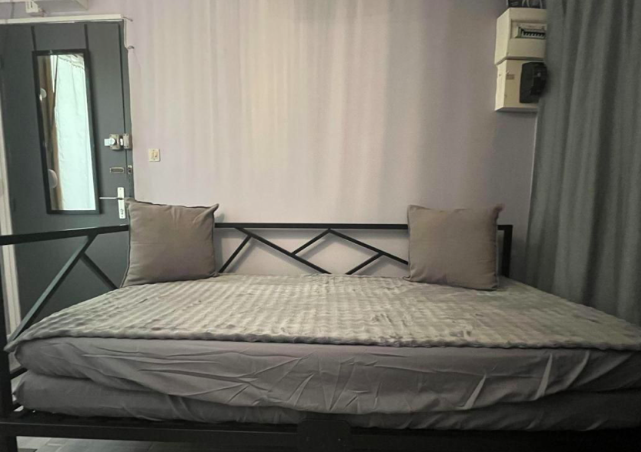 Chambre Studio, 450 €, 1 Pièce · 13 m² · Avignon 84000 · Quartier Carmes - Carreterie - Université à Avignon