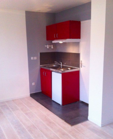 Cuisine Studio, 480 €, 1 Pièce · 25 m² · Rouen 76000 · Quartier Coteaux Ouest à Rouen