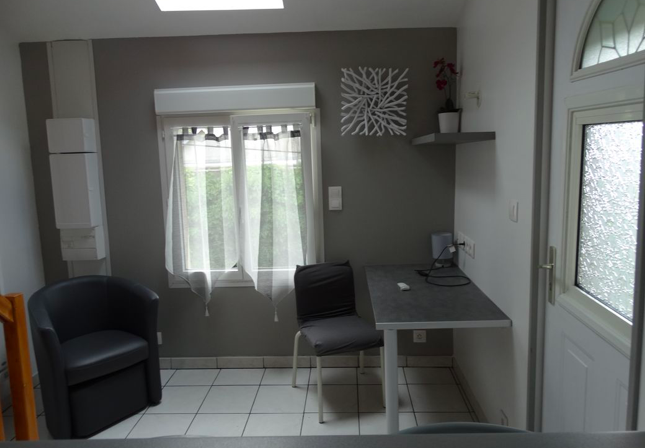 Cuisine Studio, 468 €, 2 Pièces · 18 m² · Petit-Couronne 76650 à Petit-Couronne