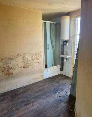 Chambre Studio, 450 €, 1 Pièce · 9 m² · Pantin 93500 · Quartier Verpantin - Sept Arpents à Pantin