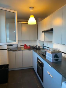 Cuisine Colocation, 550 €, 4 Pièces · 70 m² · Saint-Denis 93200 · Quartier Centre-ville - Basilique à Saint-Denis