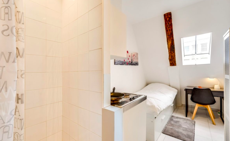 Cuisine Studio, 530 €, 1 Pièce · 9 m² · Paris 75010 · Quartier Gare du Nord - Saint-Vincent de Paul à Paris