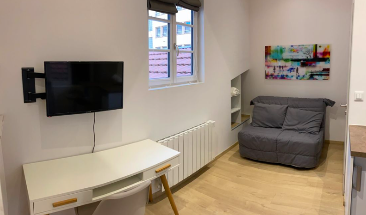 Chambre Studio, 550 €, 1 Pièce · 13 m² · Lyon 69006 · Quartier 6e Arrondissement à Lyon