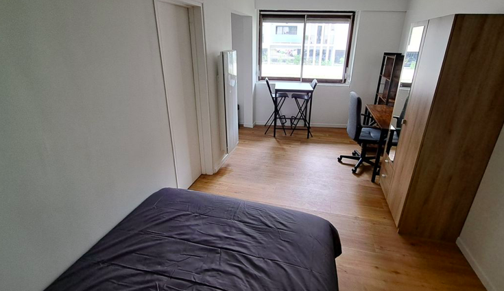 Salle de bain Appartement, 550 € charges comprises, 1 Pièce · 22 m²· Bordeaux 33200 · Quartier Caudéran à Bordeaux