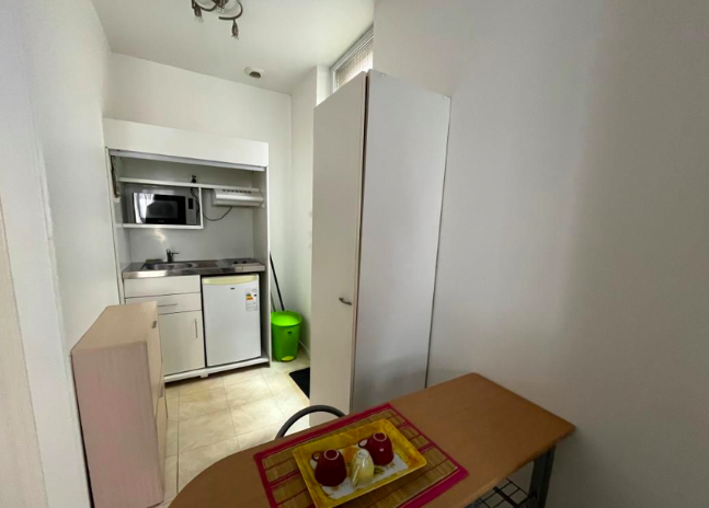 Cuisine Studio, 364 €, 1 Pièce · 17 m² · Beauvais 60000 · Quartier Marissel à Beauvais