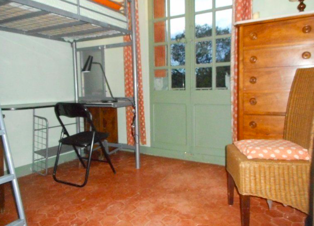 Chambre Colocation 310 €, 1 Pièce · 9 m² · Aix-en-Provence 13080 à Aix-en-Provence