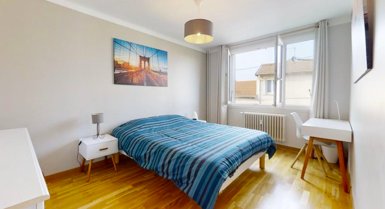 Cuisine Colocation, 430 € charges comprises, 5 Pièces · 12 m² · Besançon 25000 · Quartier Montrapon - Fontaine Ecu - Montboucons - Montjoux à Besançon