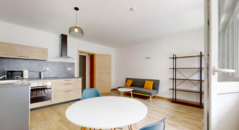 Chambre Studio, 475 € charges comprises, 1 Pièce · 27 m² · Besançon 25000 · Quartier Chaprais Cras à Besançon