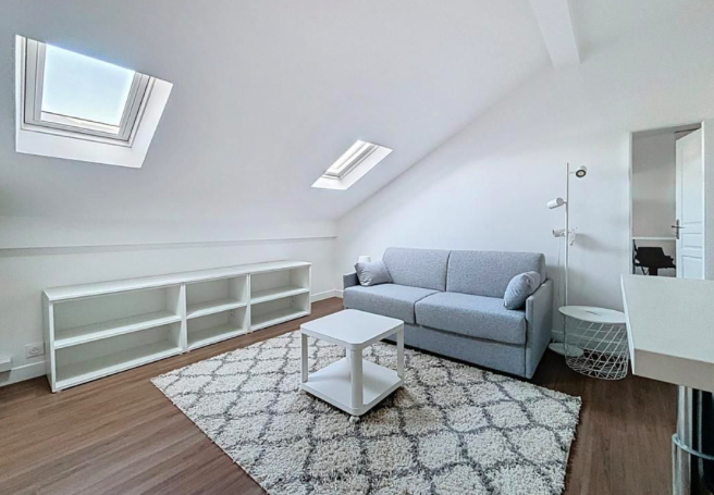 Chambre Studio, 500 € charges comprises, 1 Pièce · 12 m² · Montigny-lès-Metz 57950 · Quartier Centre-ville - Botanique à Montigny-lès-Metz
