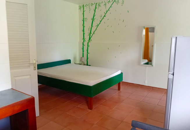 Cuisine Studio, 550 € charges comprises, 1 Pièce · 24 m² · Saint-Claude 97120 à Saint-Claude