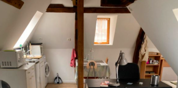 Salle de bain Studio, 450 € charges comprises, 1 Pièce · 27 m² · Valenciennes 59300 · Quartier Quesnoy - Delsaux - Musée - Cannoniers - Gare à Valenciennes