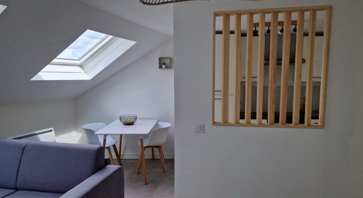 Salle de bain Studio, 370 € charges comprises, 1 Pièce · 27 m² · Saint-Dié-des-Vosges 88100 · Quartier Le Kemberg à Saint-Dié-des-Vosges