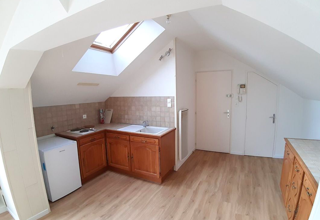 Salle de bain Appartement, 467 € charges comprises, 2 Pièces · 31 m² · Saint-Dié-des-Vosges 88100 à Saint-Dié-des-Vosges
