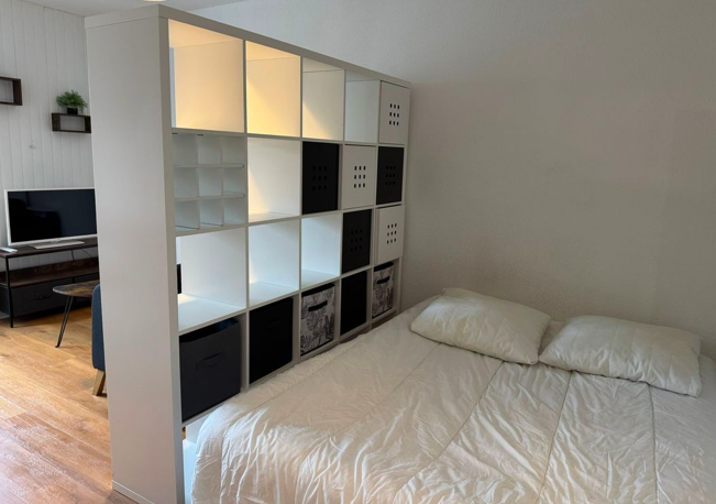 Salle de bain Studio, 398 € charges comprises, 1 Pièce · 21 m² · Agen 47000 · Quartier Tapie - Mondésir à Agen