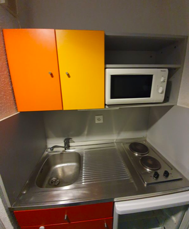 Cuisine Studio, 472 € charges comprises, 1 Pièce · 21 m² · Gardanne 13120 · Quartier Montaiguet à Gardanne