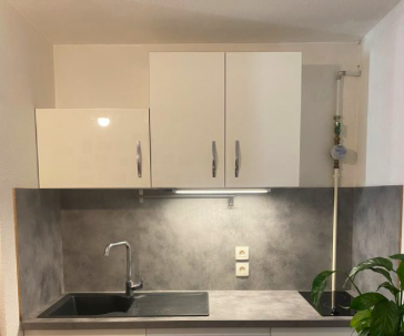 Chambre Studio, 540 € charges comprises, 1 Pièce · 22 m² · Grenoble 38000 · Quartier Hyper-centre à Grenoble