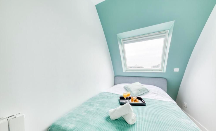 Chambre Studio, 540 € charges comprises, 1 Pièce · 17 m² · Cergy 95800 · Quartier Axe Majeur - Horloge à Cergy