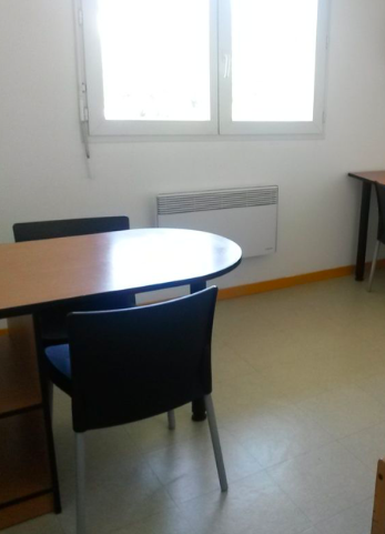 Cuisine Studio, 550 € charges comprises, 1 Pièce · 18 m² · Bron 69500 · Quartier Le Rafour à Bron