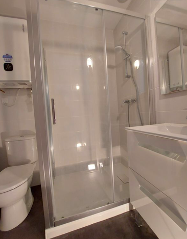Cuisine Studio 490 € charges comprises, 1 Pièce · 19 m² · Clermont-Ferrand 63000 · Quartier Oradou à Clermont-Ferrand