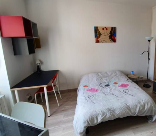 Chambre Studio 420 € charges comprises, 1 Pièce · 20 m² · Dijon 21000 · Quartier Chevreul-Parc à Dijon