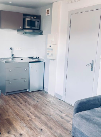 Chambre Studio, 499 charges comprises, 1 Pièce · 19 m² · Perpignan 66000 · Quartier Las Cobas à Perpignan