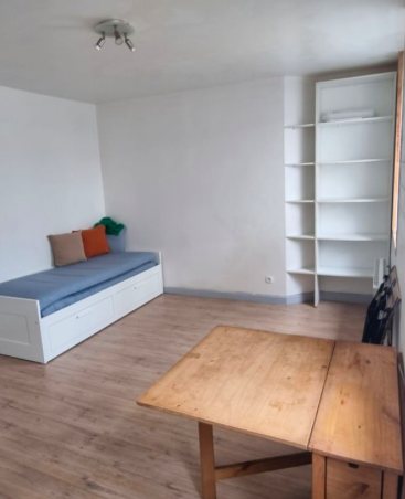 Cuisine Studio 440 € charges comprises, 1 Pièce · 20 m² · Brest 29200 · Quartier Saint-Martin à Brest