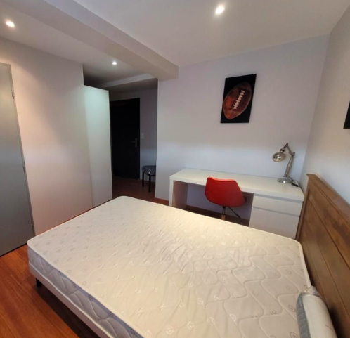 Studio 470 € charges comprises, 1 Pièce · 15 m² · Roubaix 59100 · Quartier Barbieux - Edouard Vaillant - Vauban — Studio à Roubaix
