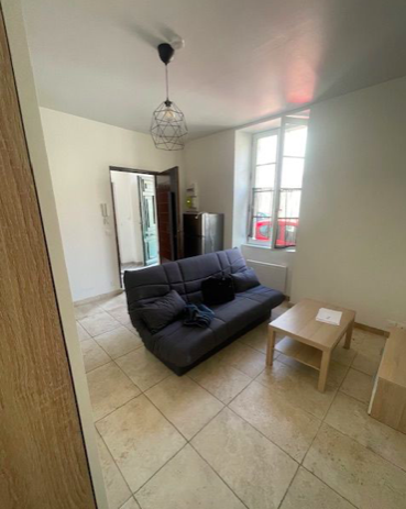 Cuisine Studio 505 € charges comprises, 1 Pièce · 19 m² · Arles 13200 · Quartier Centre-ville à Arles