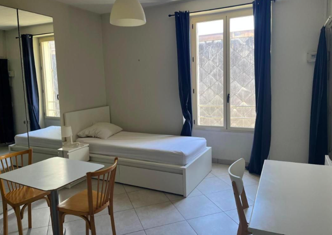 Chambre Studio 520 € charges comprises, 1 Pièce · 19 m² · Angers 49000 · Quartier Lafayette - Gare à Angers
