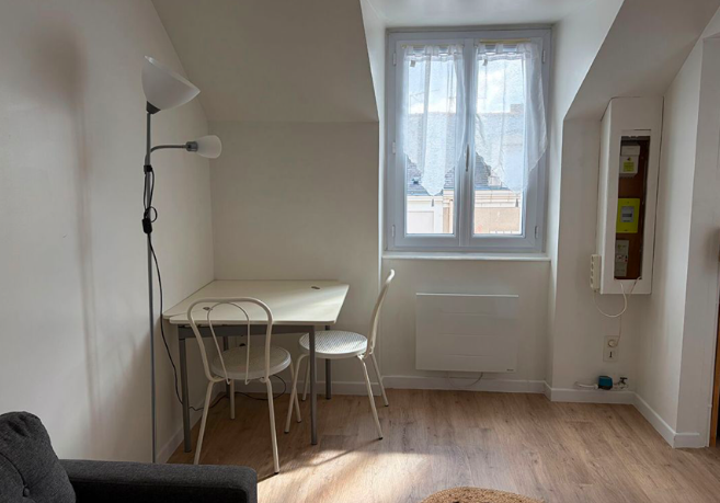 Chambre Studio 500 € charges comprises, 2 Pièces · 20 m² · Angers 49000 · Quartier Lafayette à Angers