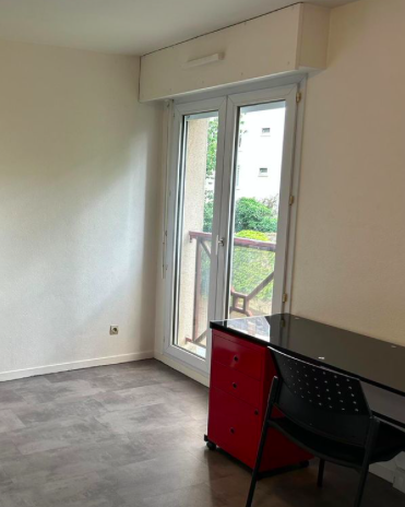 Chambre Studio 550 € charges comprises, 1 Pièce · 25 m² · Angers 49000 · Quartier Lafayette - Gare à Angers