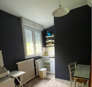 Chambre Studio 390 € 1 Pièce · 12 m² · Angers 49000 · Quartier Madeleine - Saint-Léonard - Justices à Angers