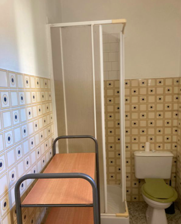 Cuisine Studio 420 € charges comprise, 1 Pièce · 25 m²· Corte 20250, Quartier de la gare à Corte