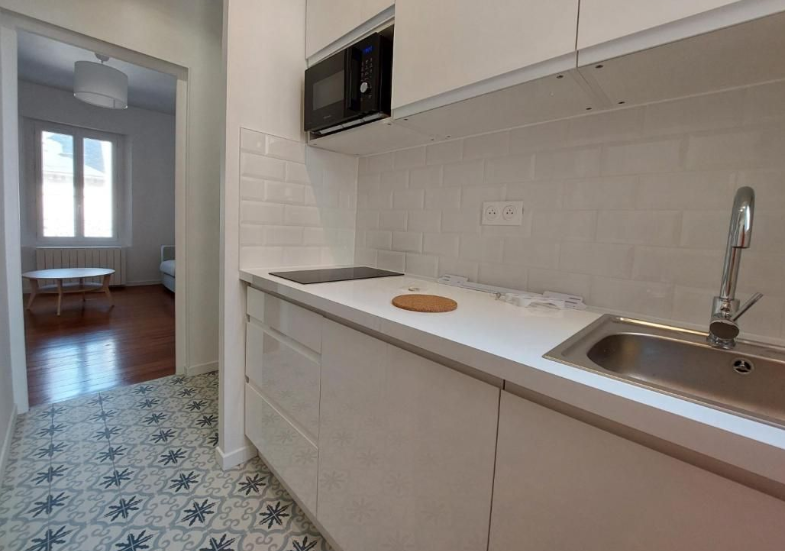 Cuisine Studio 520 € charges comprises 2 Pièces · 30 m² · Le Havre 76600 · Quartier Université - Sainte-Marie à Le Havre