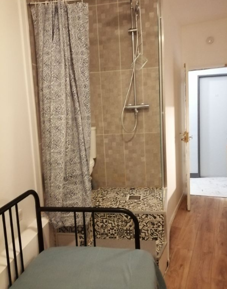 Studio 525 €, charges comprises,  1 Pièce · 11 m²· Paris 75016 · Quartier Île-de-France — Studio à Paris