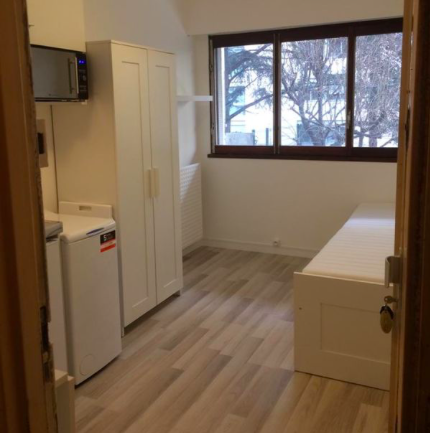 Photo 2 — Studio 600 €, charges comprises 1 Pièce, 12 m² · Paris 75020 · Quartier Ménilmontant - Amandiers à Paris