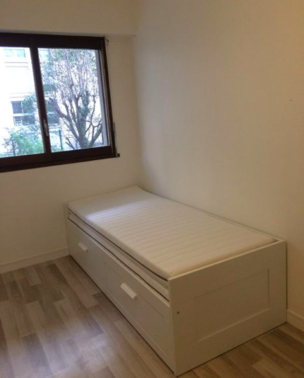 Photo 3 — Studio 600 €, charges comprises 1 Pièce, 12 m² · Paris 75020 · Quartier Ménilmontant - Amandiers à Paris