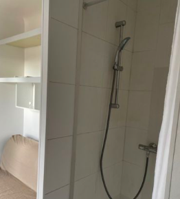 Photo 4 — Studio 550 €  Pièce, 9 m² · Paris 75019 · Quartier Bassin de la Villette à Paris