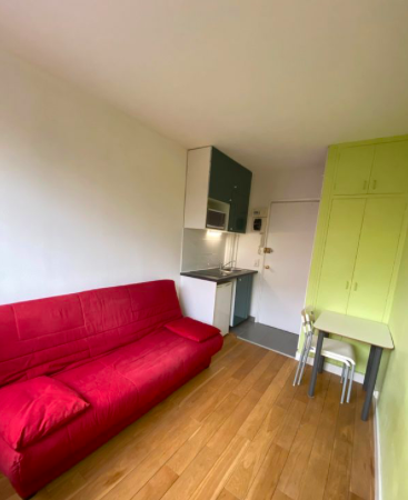 Studio 520 € charges comprises 1 Pièce, 10 m² · Suresnes 92150 · Quartier Carnot - Gambetta — Studio à Suresnes