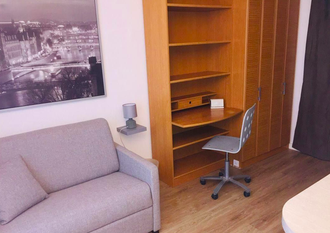 Photo 3 — Studio 595 € charges comprises 1 Pièce, 14 m² · Paris 75012 Quartier Ernest Lacoste à Paris