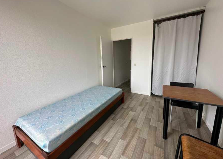 Photo 2 — Studio 650 € 1 Pièce · 17 m²  Paris 75013 · Quartier Butte-aux-Cailles à Paris