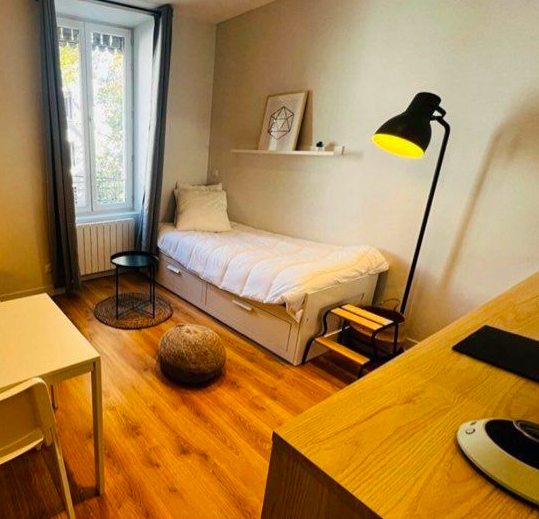 Studio 615 € 1 Pièce · 18 m² · Suresnes 92150 · Quartier des Landes — Studio à Suresnes